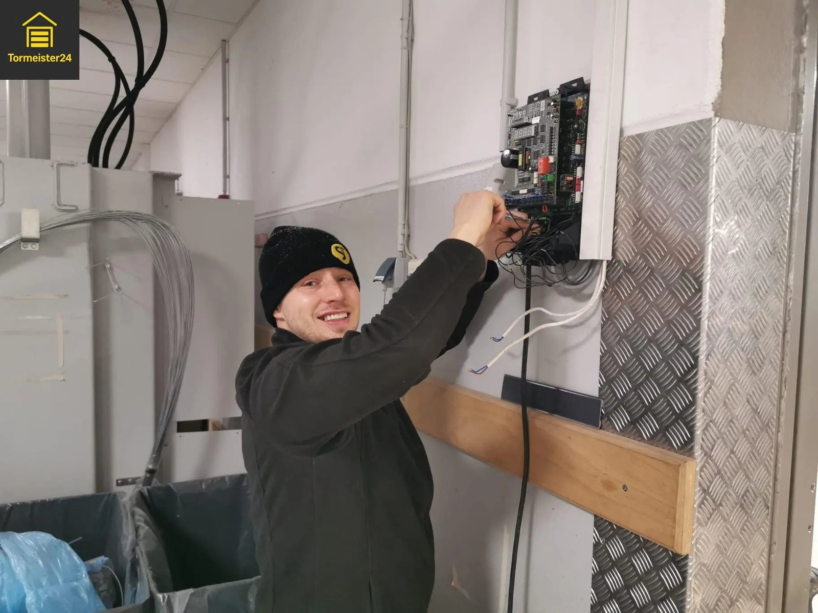 Schweighöfer Tortechnik Team im Kundenservice