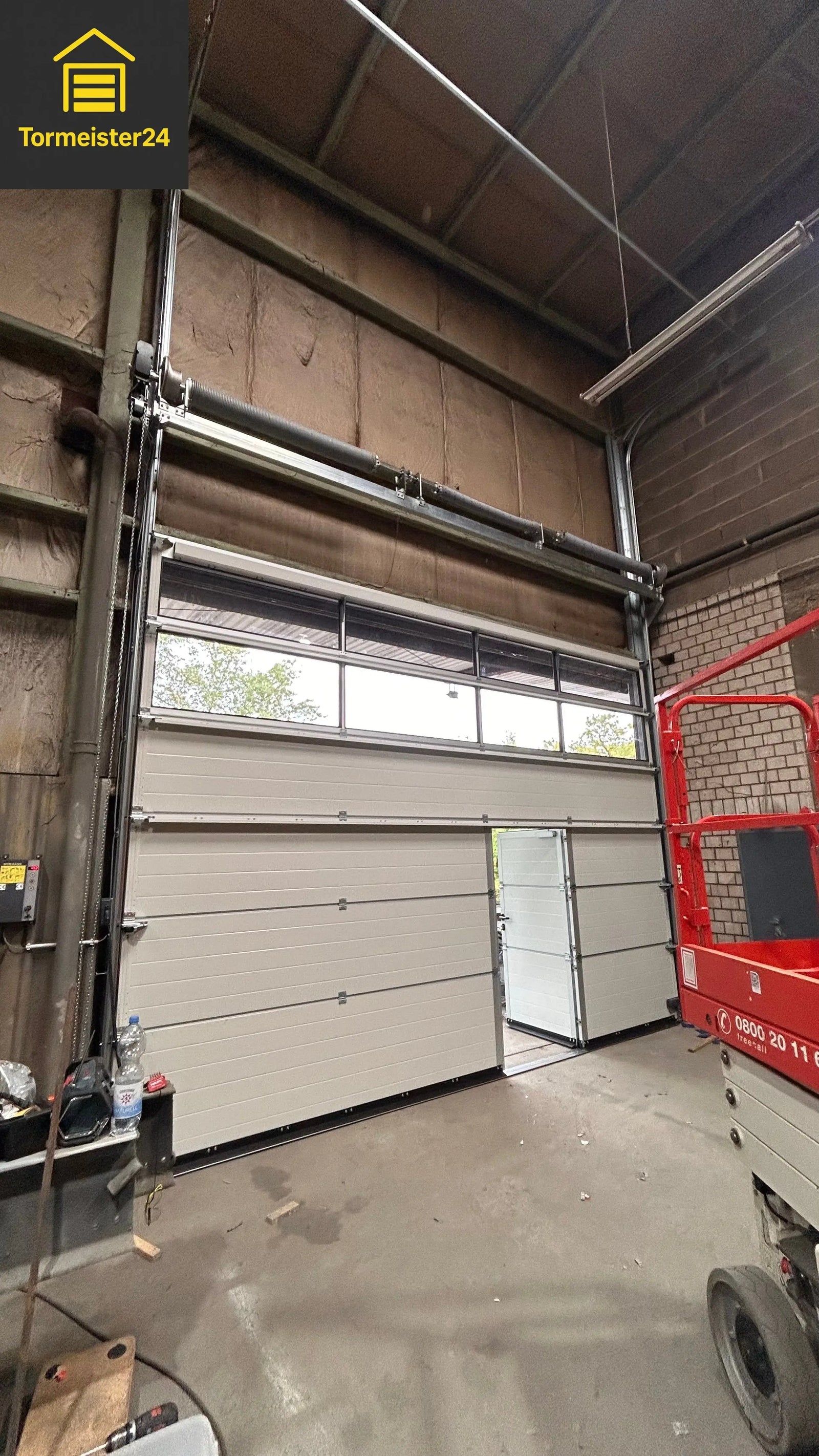 Hörmann Industrie- Sektionaltor Montage durch Fachhändler Schweighöfer Tortechnik in Bingen am Rhein